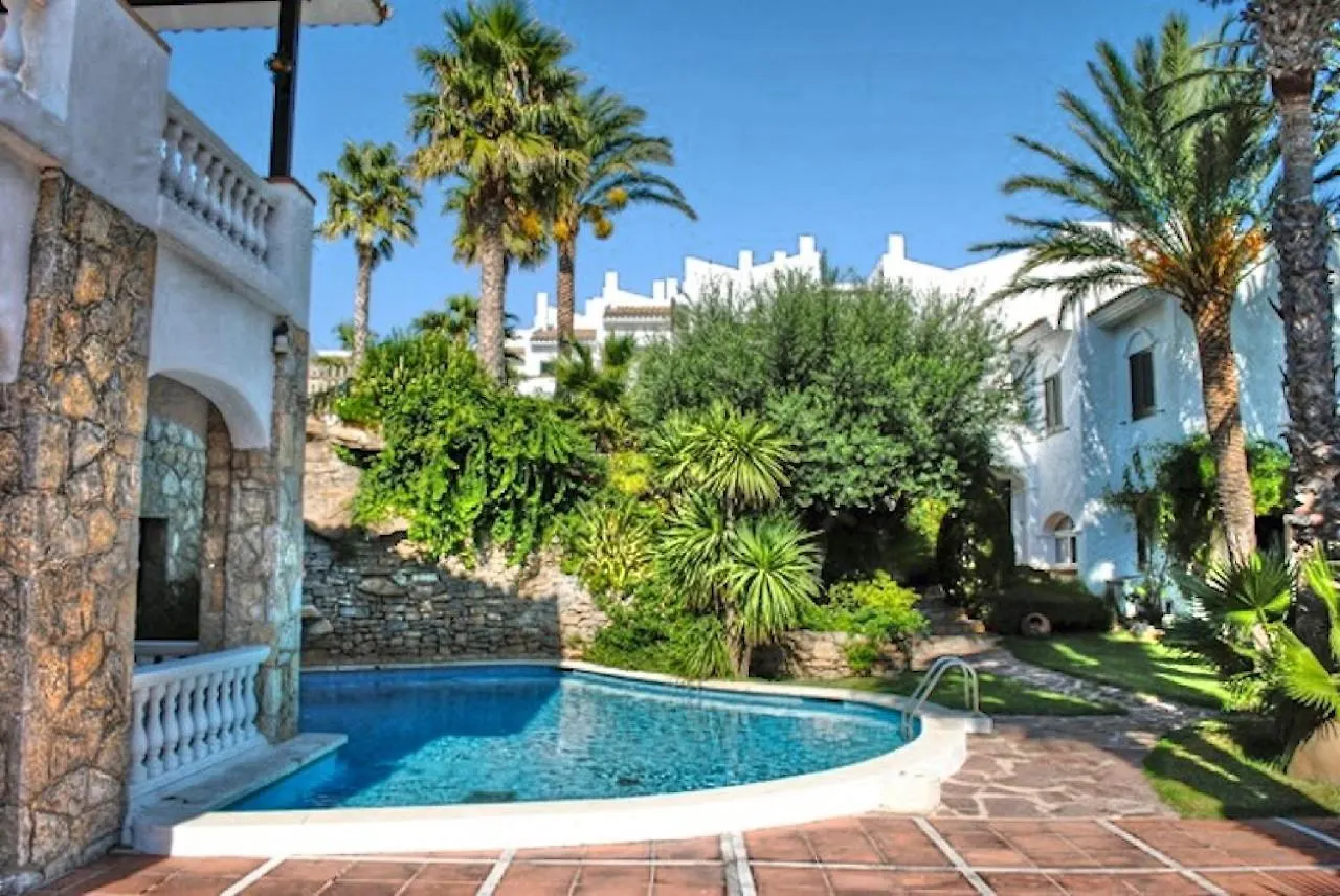 Arenda Pino Alto Holiday Home Martin 29 Hospitalet De L'Infant